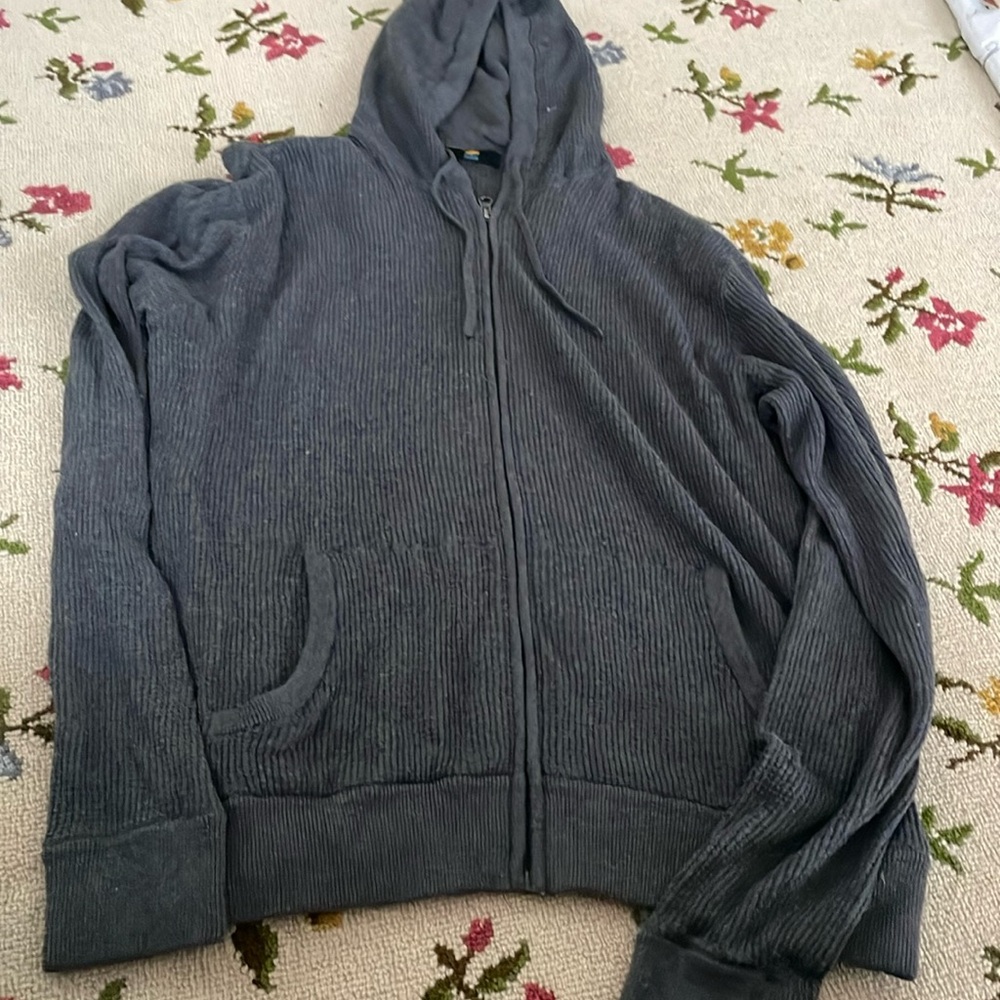 Men’s zip up sweater by C&C California